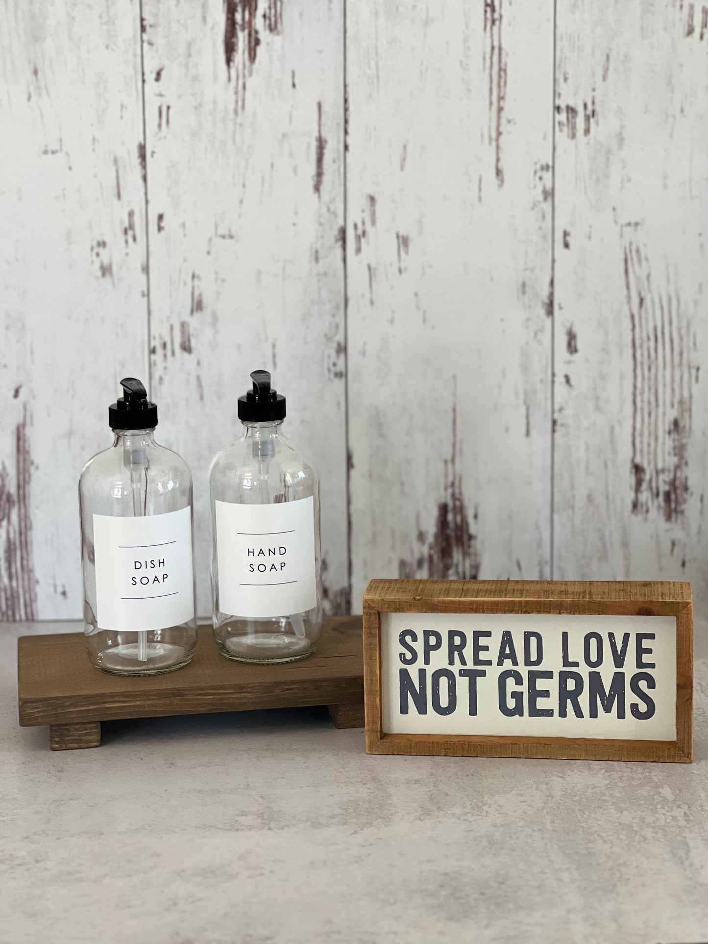 Spread Love Box Sign